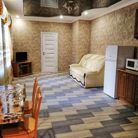 Посуточная Аренда В Центре Кропивницкого Apartment Kropyvnytskyi Exterior photo