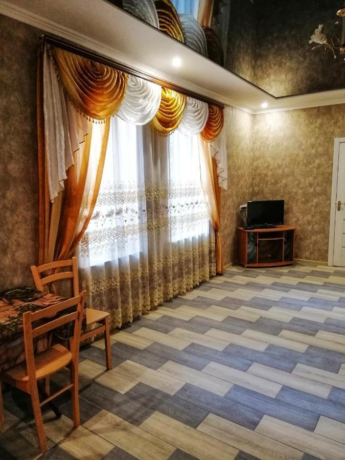 Посуточная Аренда В Центре Кропивницкого Apartment Kropyvnytskyi Exterior photo