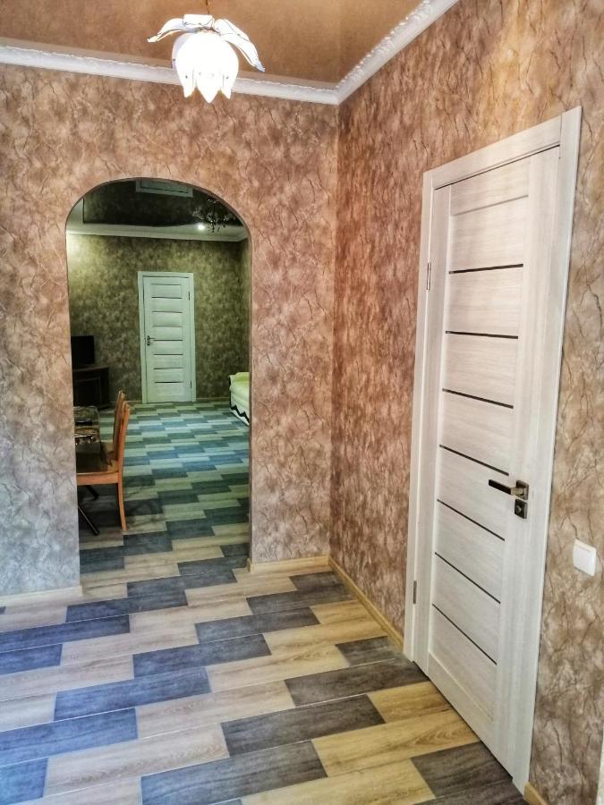 Посуточная Аренда В Центре Кропивницкого Apartment Kropyvnytskyi Exterior photo